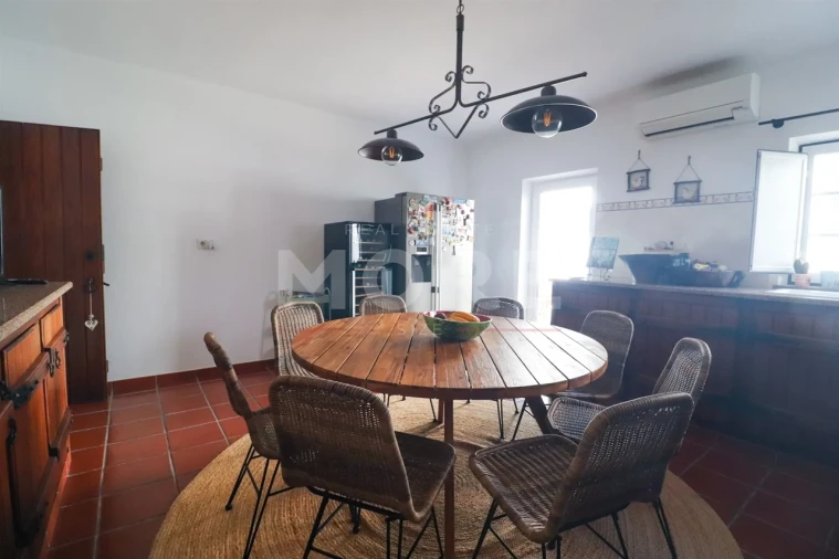 Moradia T4 para Venda em Viana do Alentejo Foto 10