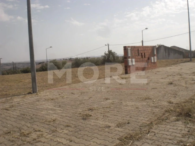 Terreno para Venda em Alvito Foto 3