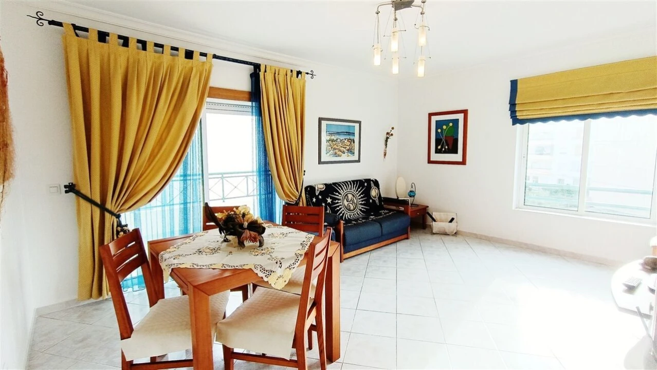 Apartamento T2 para Venda em Armação de Pera Foto 5