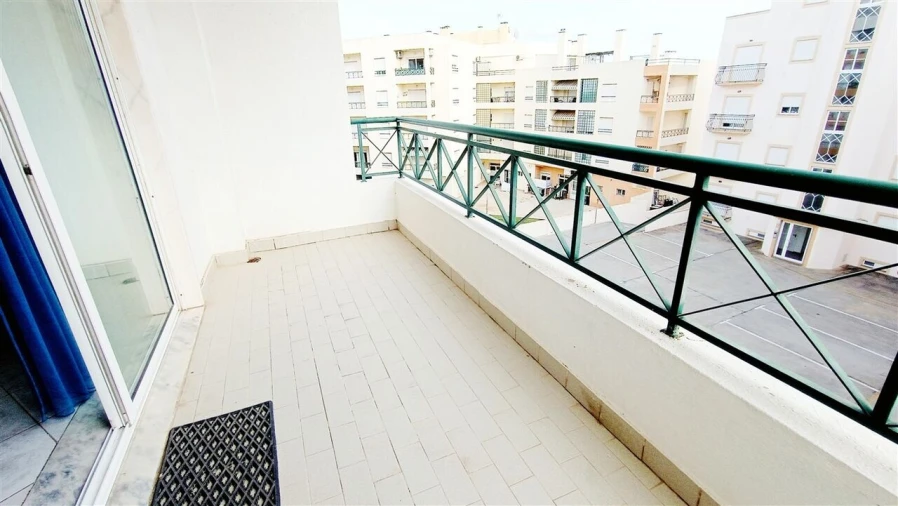 Apartamento T2 para Venda em Armação de Pera Foto 7