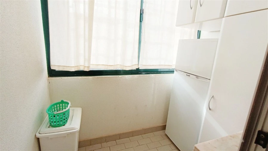 Apartamento T2 para Venda em Armação de Pera Foto 14