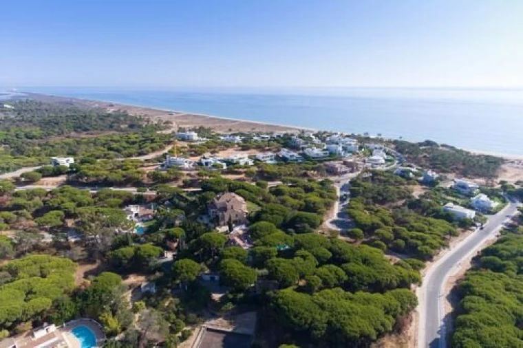 Moradia T4 para Venda em Almancil Foto 31