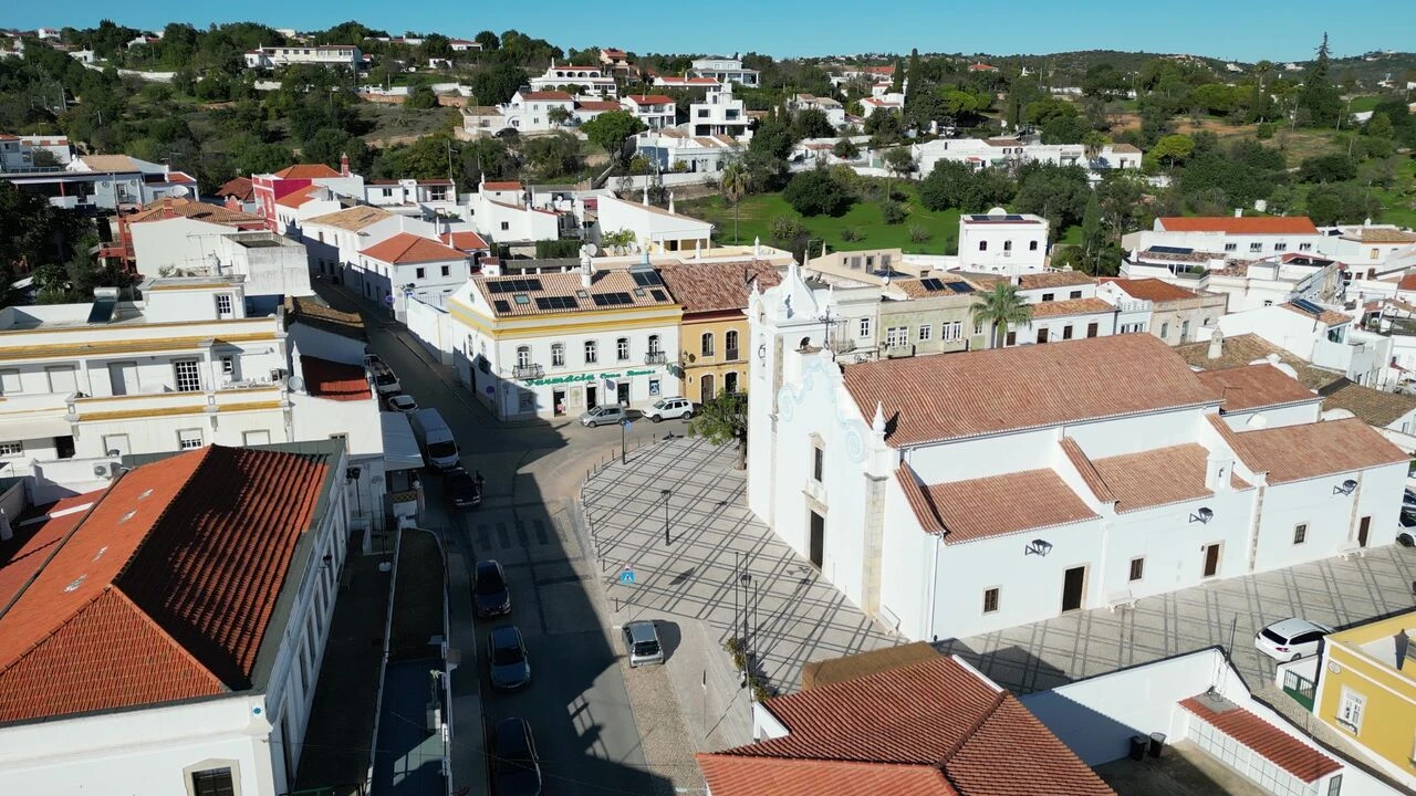 Moradia T3 para Venda em Boliqueime Foto 17