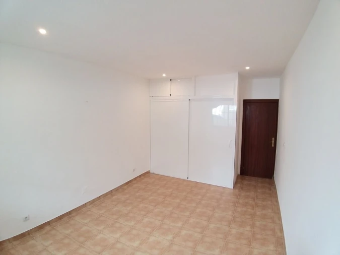 Moradia T10 para Venda em Paderne Foto 28