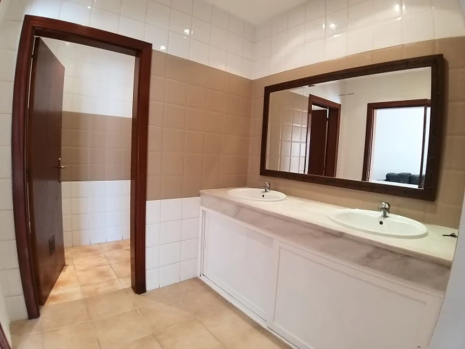 Moradia T10 para Venda em Paderne Foto 30