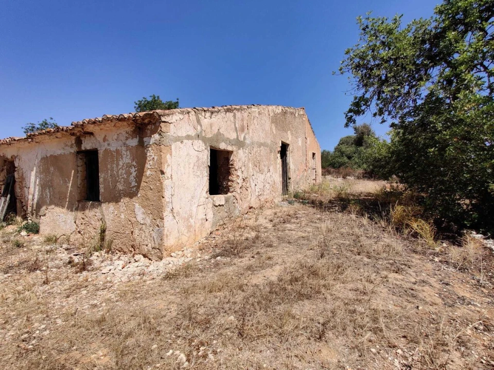 Terreno para Venda em Alcantarilha e Pêra Foto 1