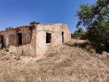 Terreno para Venda em Alcantarilha e Pêra