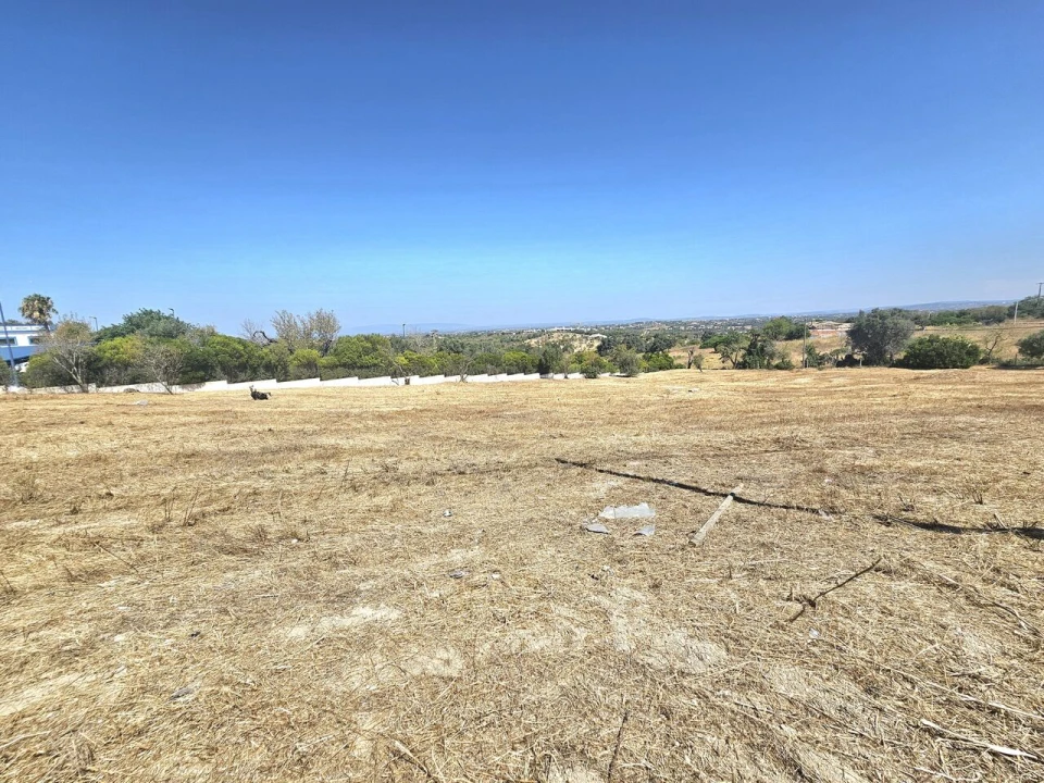 Terreno para Venda em Albufeira e Olhos de Água Foto 6