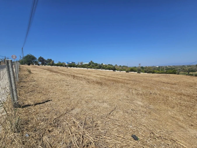 Terreno para Venda em Albufeira e Olhos de Água Foto 8