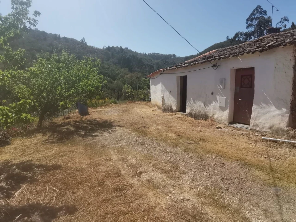 Quinta T2 para Venda em Marmelete Foto 3