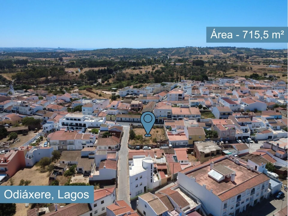 Terreno para Venda em Odiaxere Foto 2