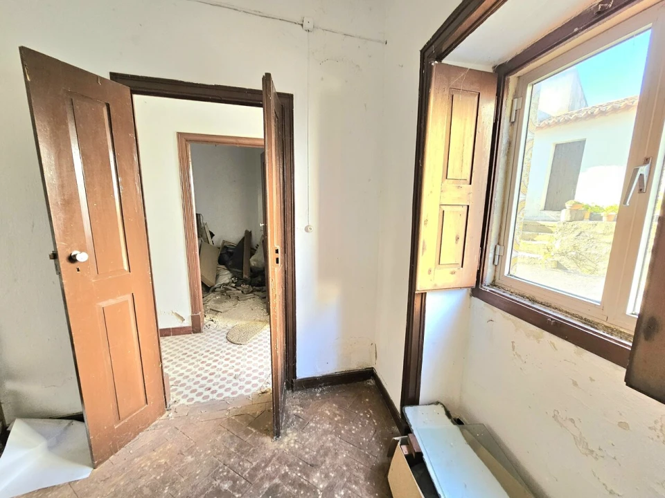 Moradia T4 para Venda em Alferce Foto 22