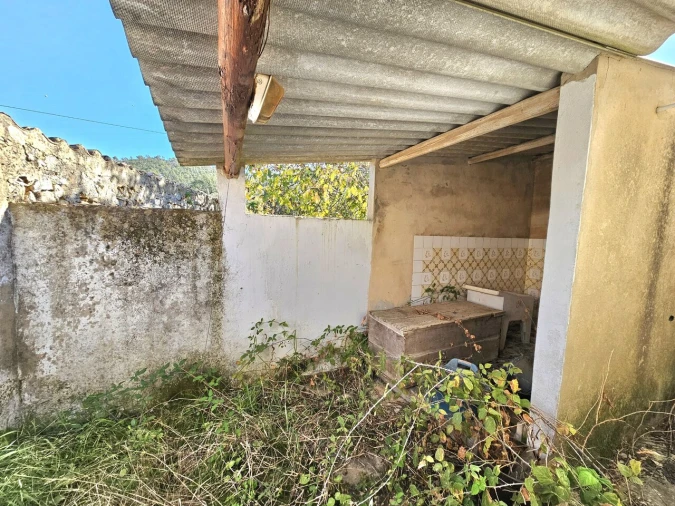 Moradia T4 para Venda em Alferce Foto 7