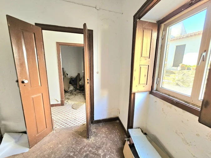 Moradia T4 para Venda em Alferce Foto 22