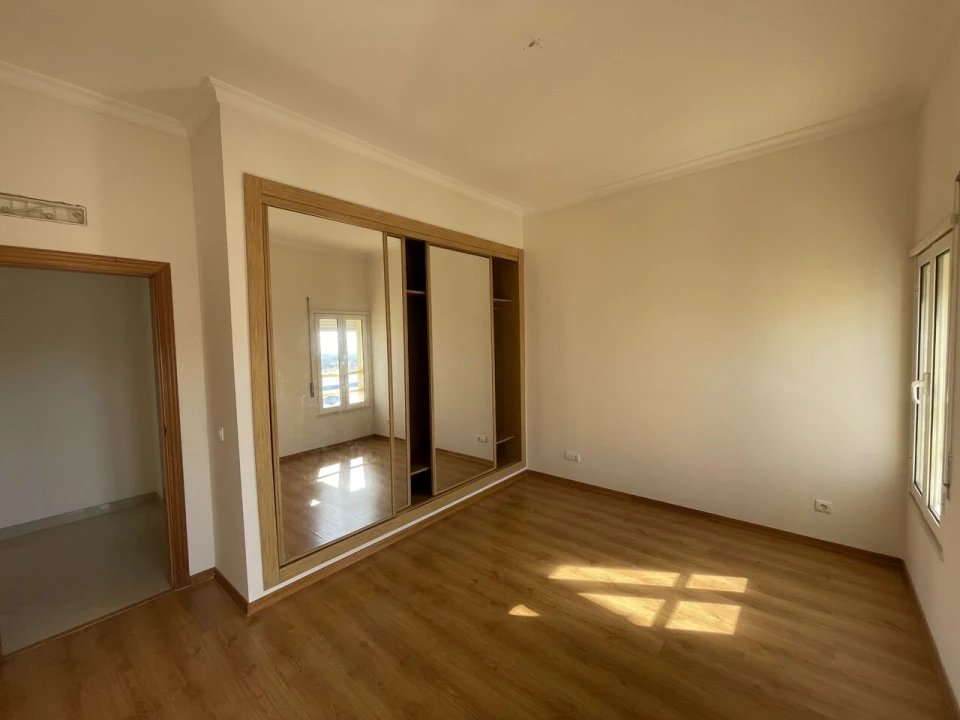 Apartamento T1 para Venda em Boliqueime Foto 2