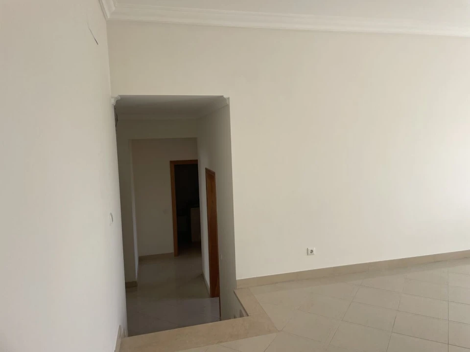 Apartamento T1 para Venda em Boliqueime Foto 14
