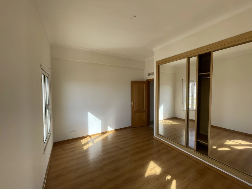 Apartamento T1 para Venda em Boliqueime Foto 16