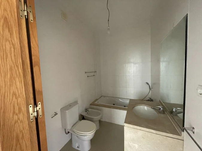 Apartamento T1 para Venda em Boliqueime Foto 9