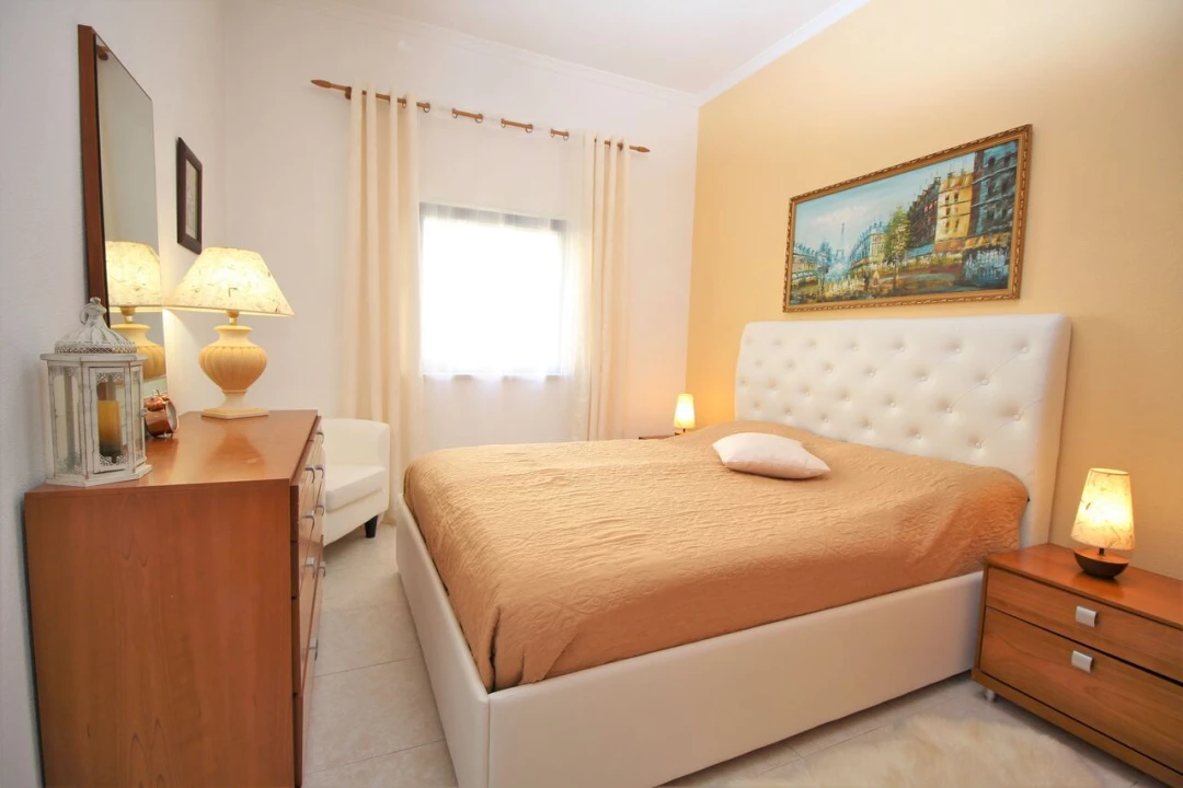 Apartamento T1 para Venda em Armação de Pera Foto 4