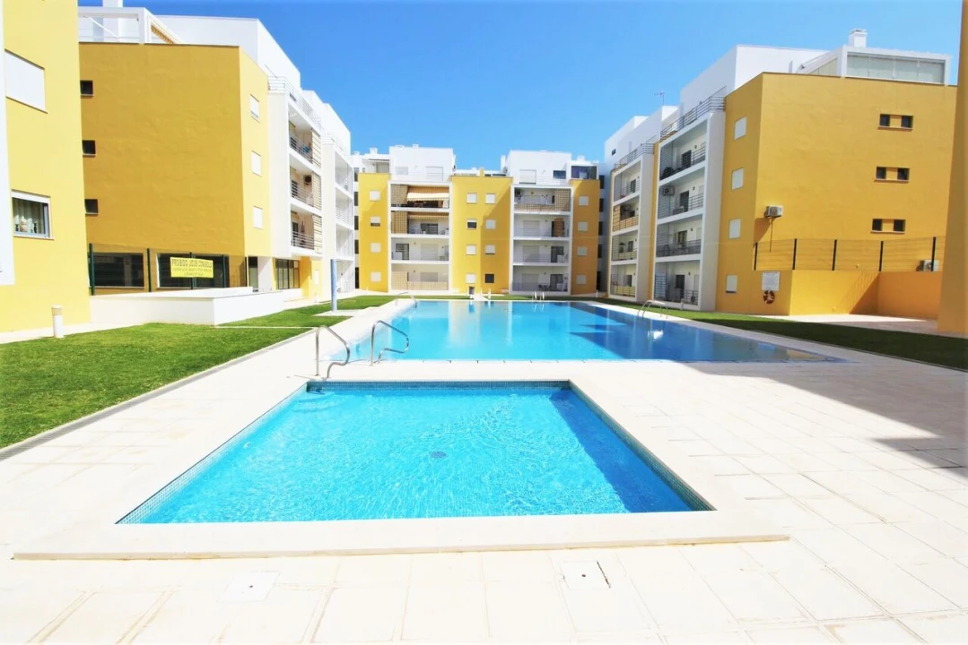 Apartamento T1 para Venda em Armação de Pera Foto 12