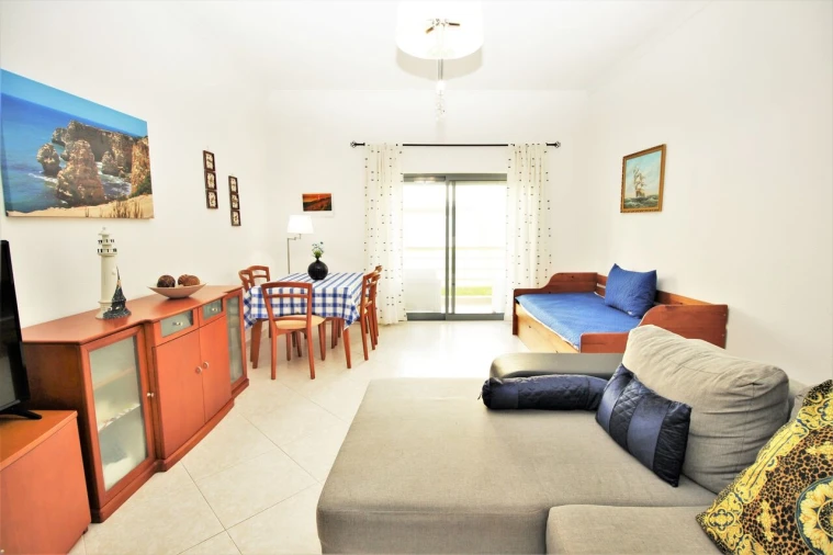 Apartamento T1 para Venda em Armação de Pera Foto 3