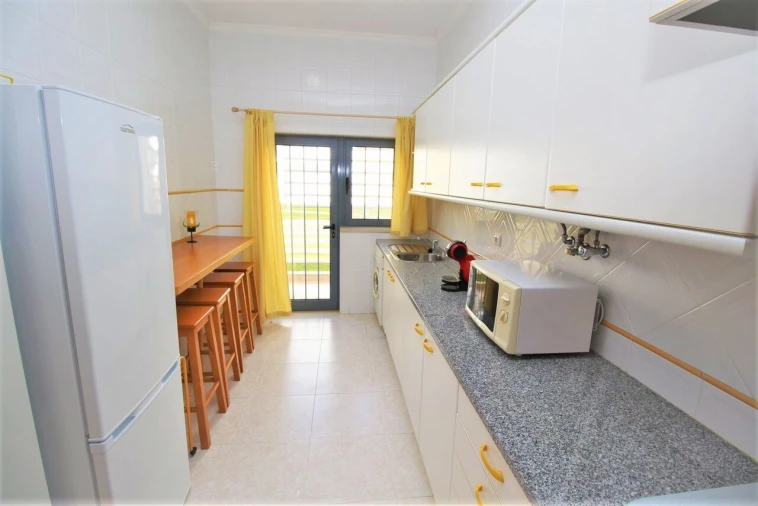 Apartamento T1 para Venda em Armação de Pera Foto 6