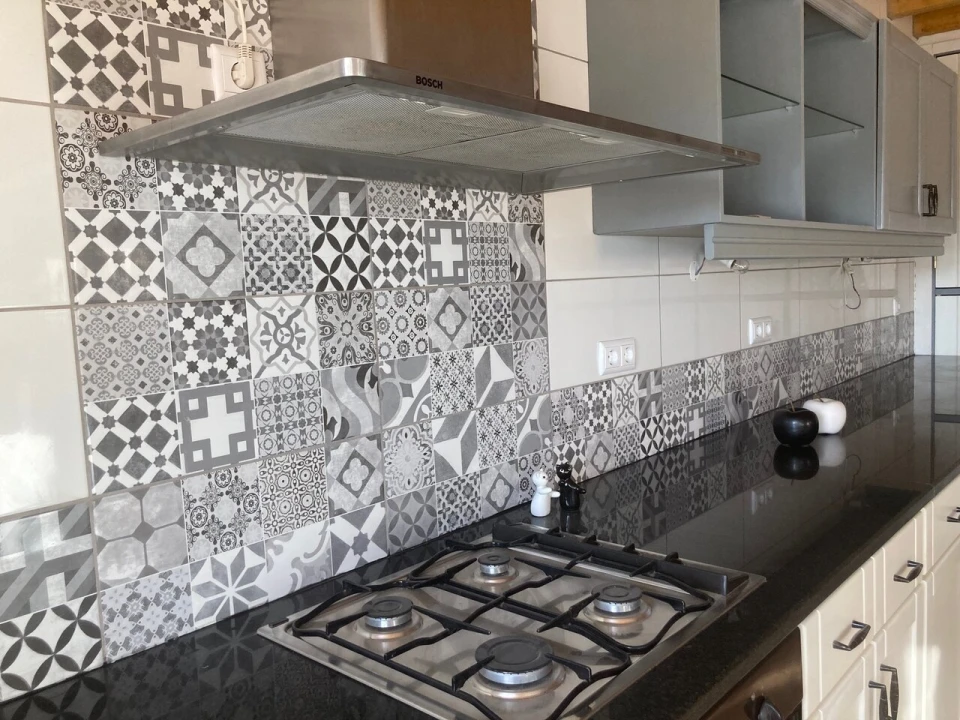 Moradia T5 para Venda em Ferreiras Foto 3