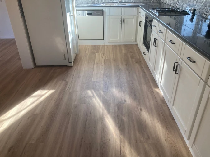 Moradia T5 para Venda em Ferreiras Foto 4