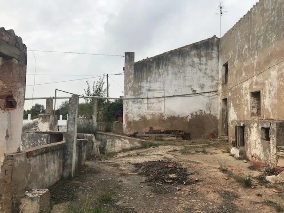 Moradia T4 para Venda em Paderne Foto 13