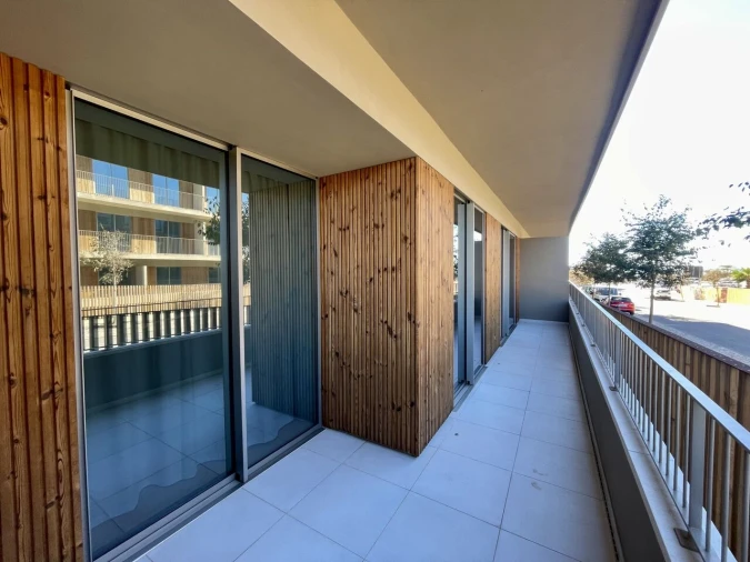 Apartamento T2 para Venda em Quarteira Foto 25