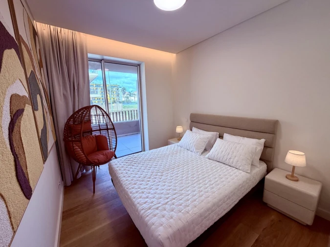 Apartamento T2 para Venda em Quarteira Foto 17