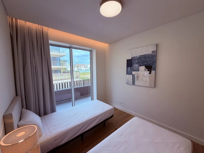 Apartamento T2 para Venda em Quarteira Foto 22