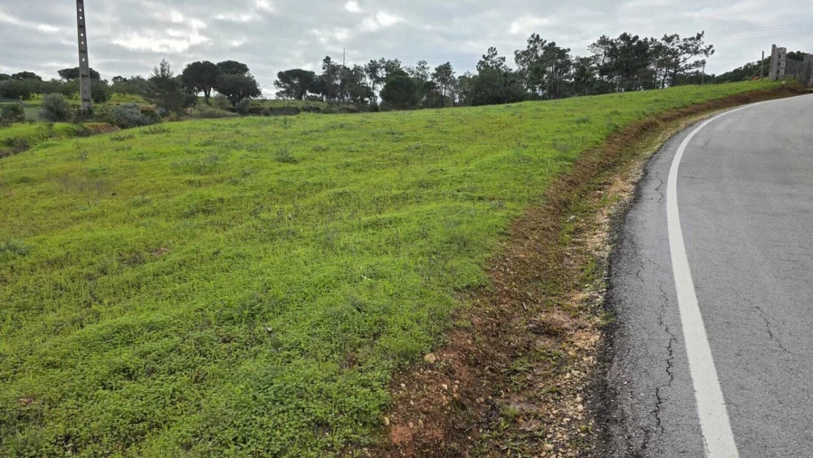 Terreno para Venda em Porches Foto 1