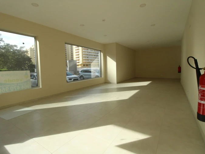 Loja para Venda em Portimão Foto 4