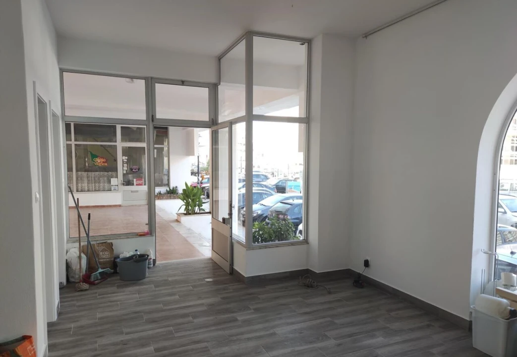 Loja para Venda em Armação de Pera Foto 3