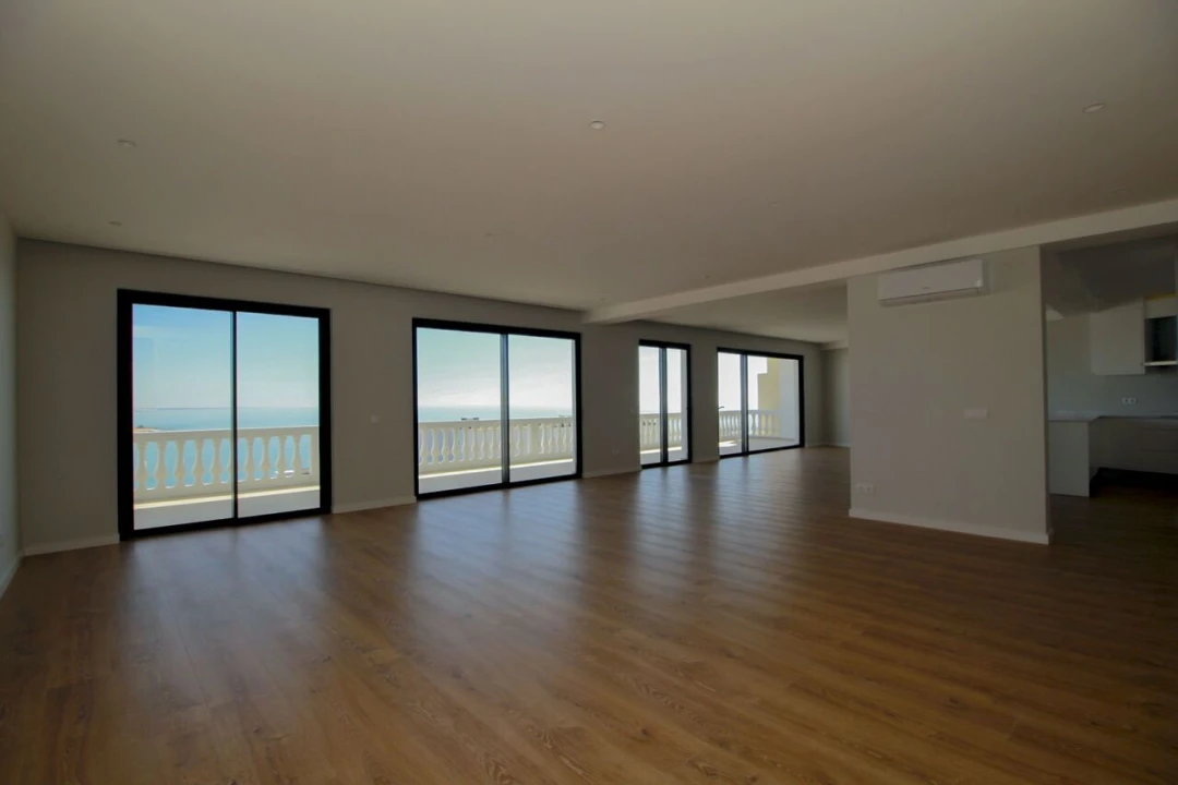 Apartamento T4 para Venda em Albufeira e Olhos de Água Foto 14