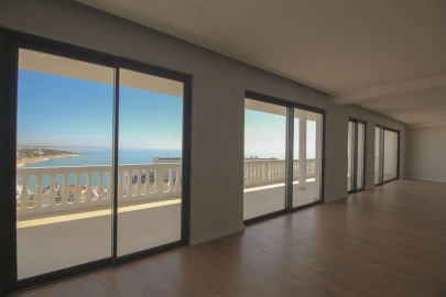 Apartamento T4 para Venda em Albufeira e Olhos de Água