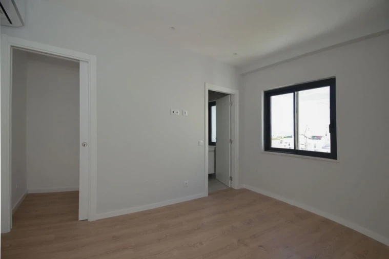 Apartamento T4 para Venda em Albufeira e Olhos de Água Foto 21