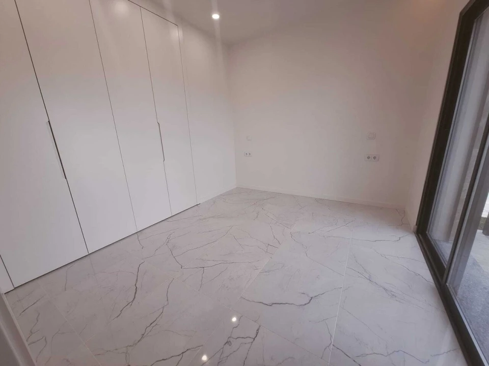 Moradia T2 para Venda em Armação de Pera Foto 16