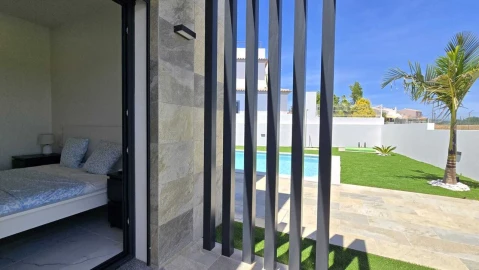 Moradia T2 para Venda em Armação de Pera