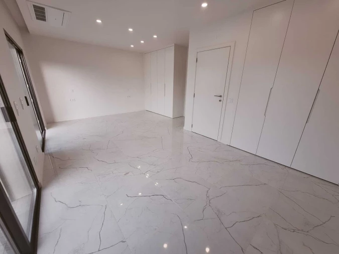 Moradia T2 para Venda em Armação de Pera Foto 17