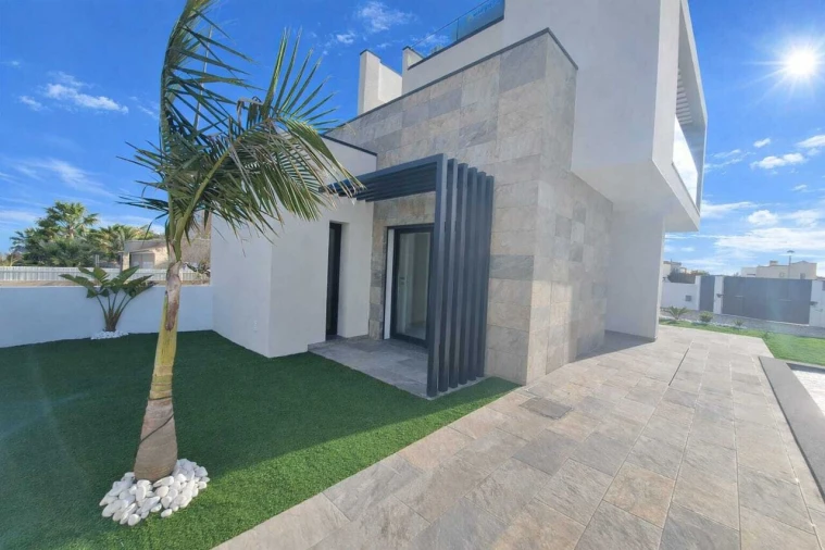 Moradia T2 para Venda em Armação de Pera Foto 3