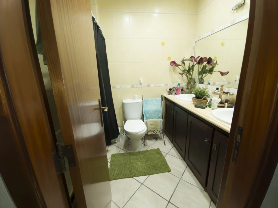 Apartamento T4 para Venda em Albufeira e Olhos de Água Foto 13