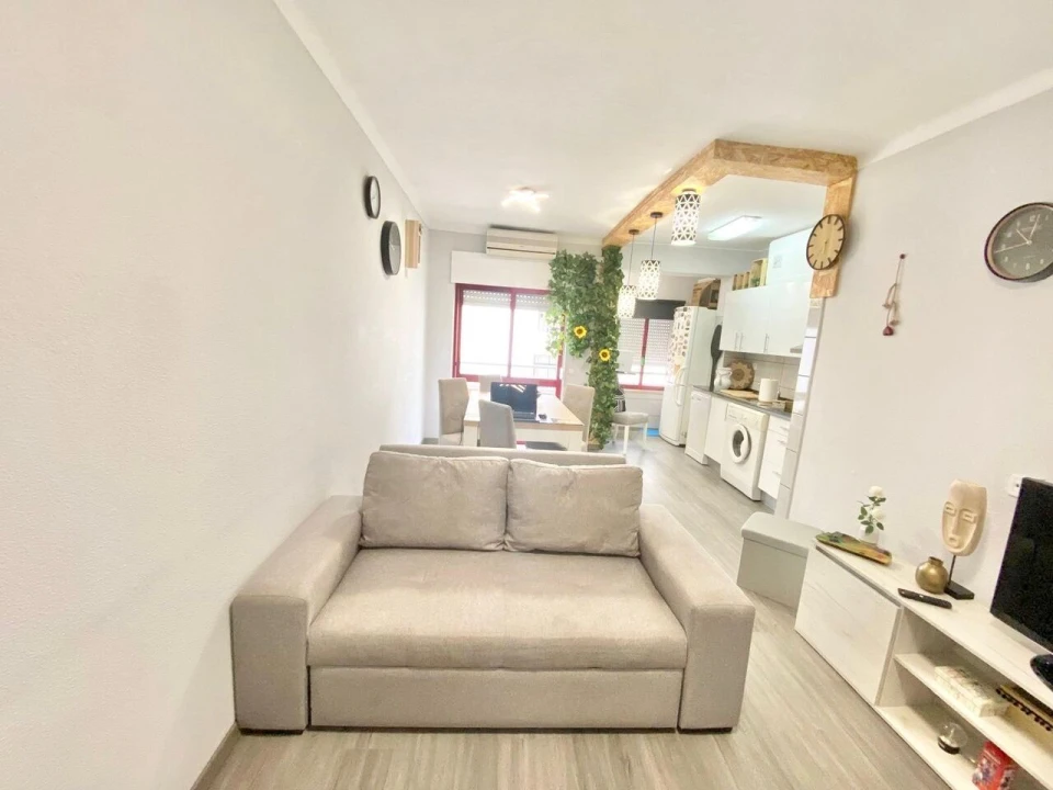 Apartamento T1 para Venda em Armação de Pera Foto 3