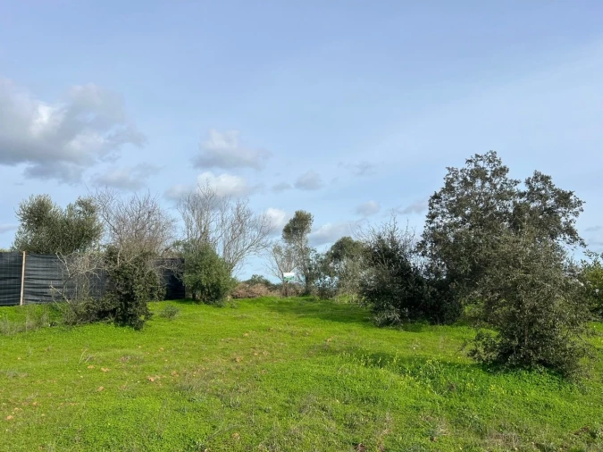 Terreno para Venda em Paderne Foto 2