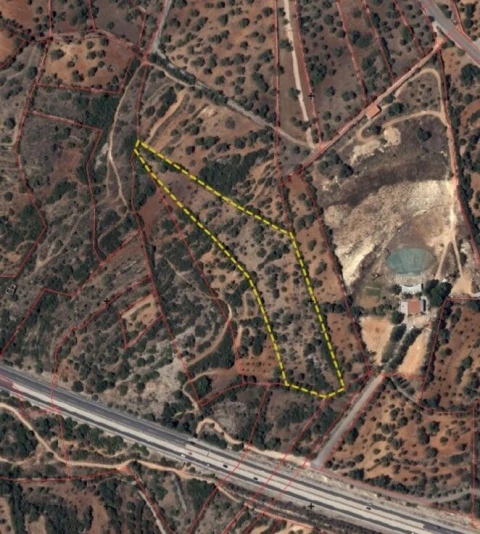 Terreno para Venda em Paderne
