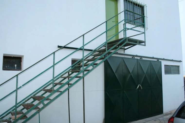 Armazém para Venda em Alcantarilha e Pêra Foto 10