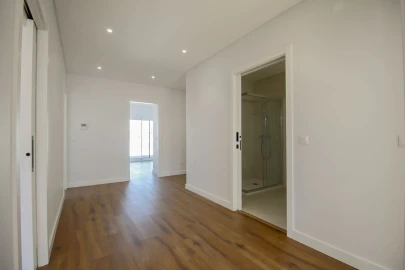 Apartamento T3 para Venda em Albufeira e Olhos de Água