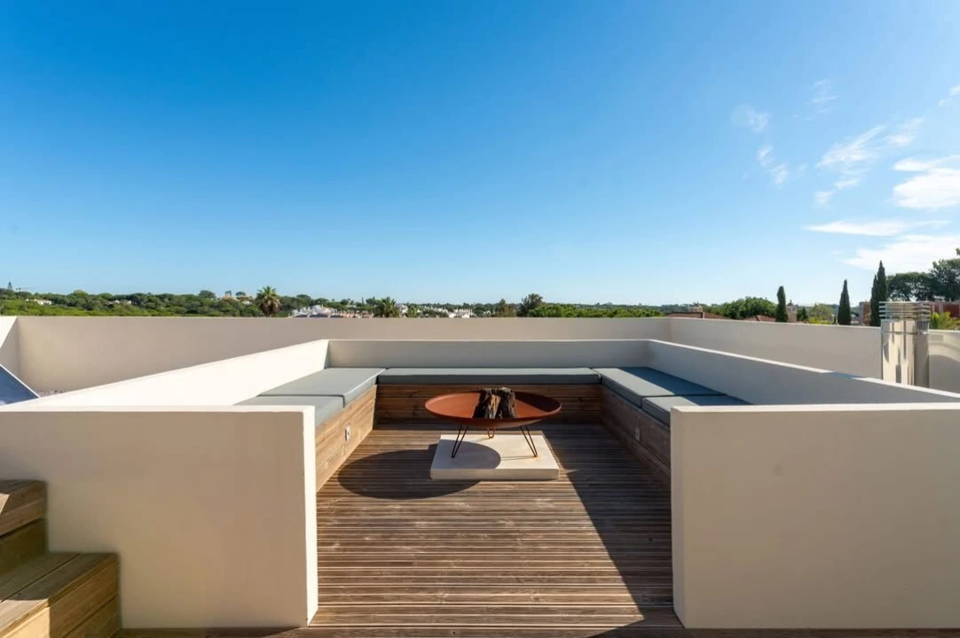 Moradia T4 para Venda em Almancil Foto 15