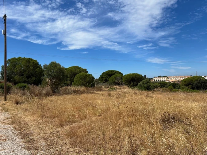 Terreno para Venda em Albufeira e Olhos de Água Foto 15